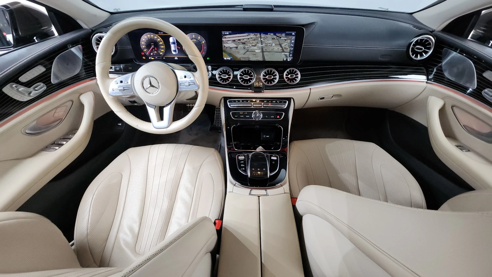 Mercedes-Benz CLS 450 AMG* 360* DIS* ОБДУХ* , снимка 8 - Автомобили и джипове - 56165115