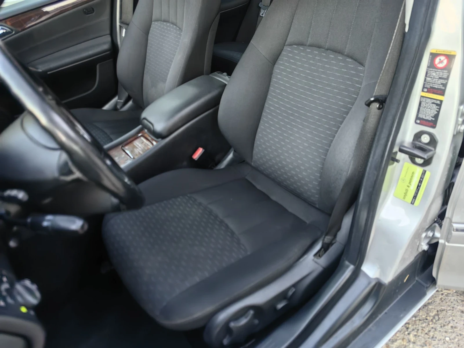 Mercedes-Benz C 220 C-220cdi 150kc Automatic, снимка 10 - Автомобили и джипове - 56342695