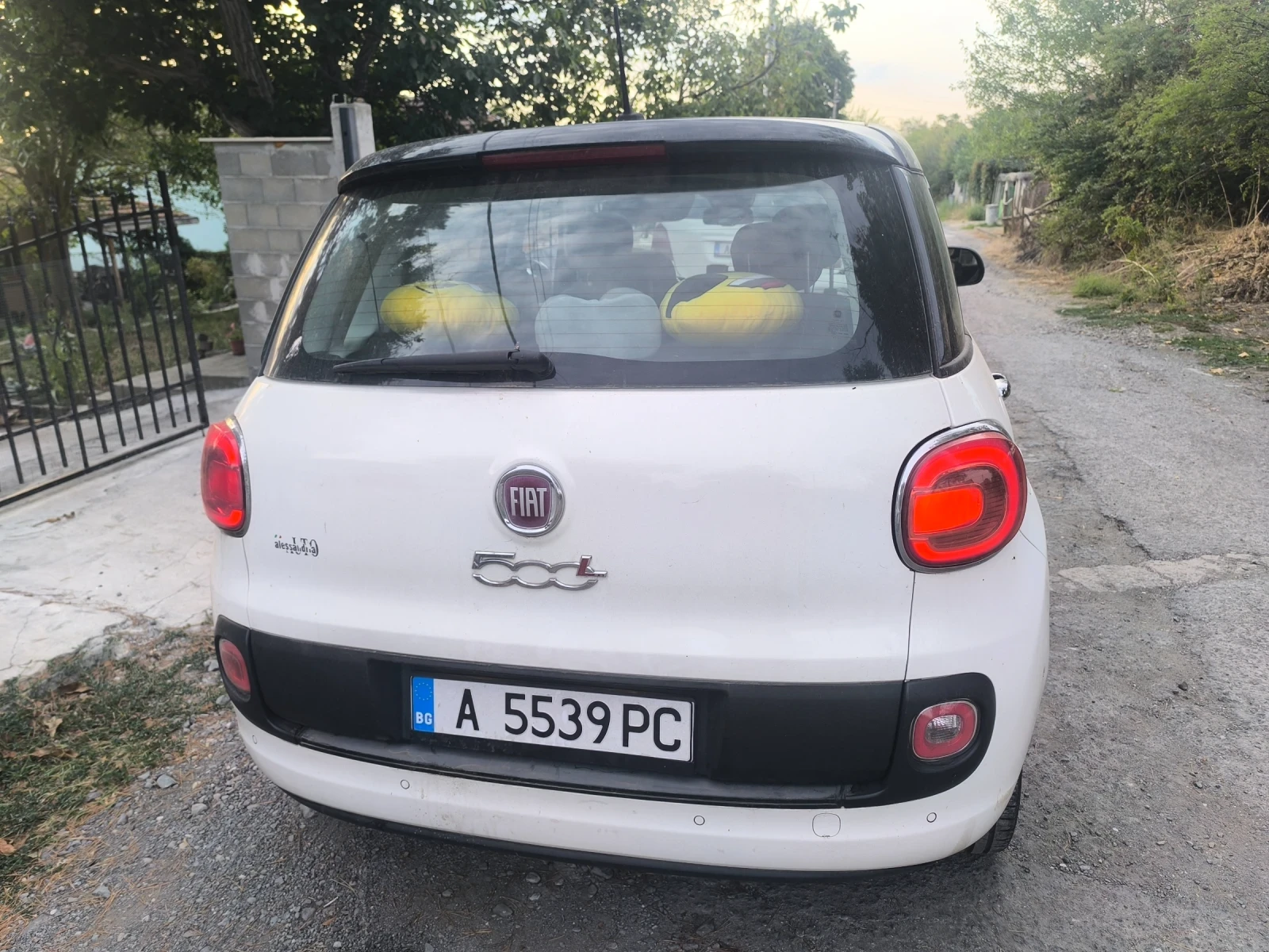 Fiat 500L, снимка 10 - Автомобили и джипове - 56617225