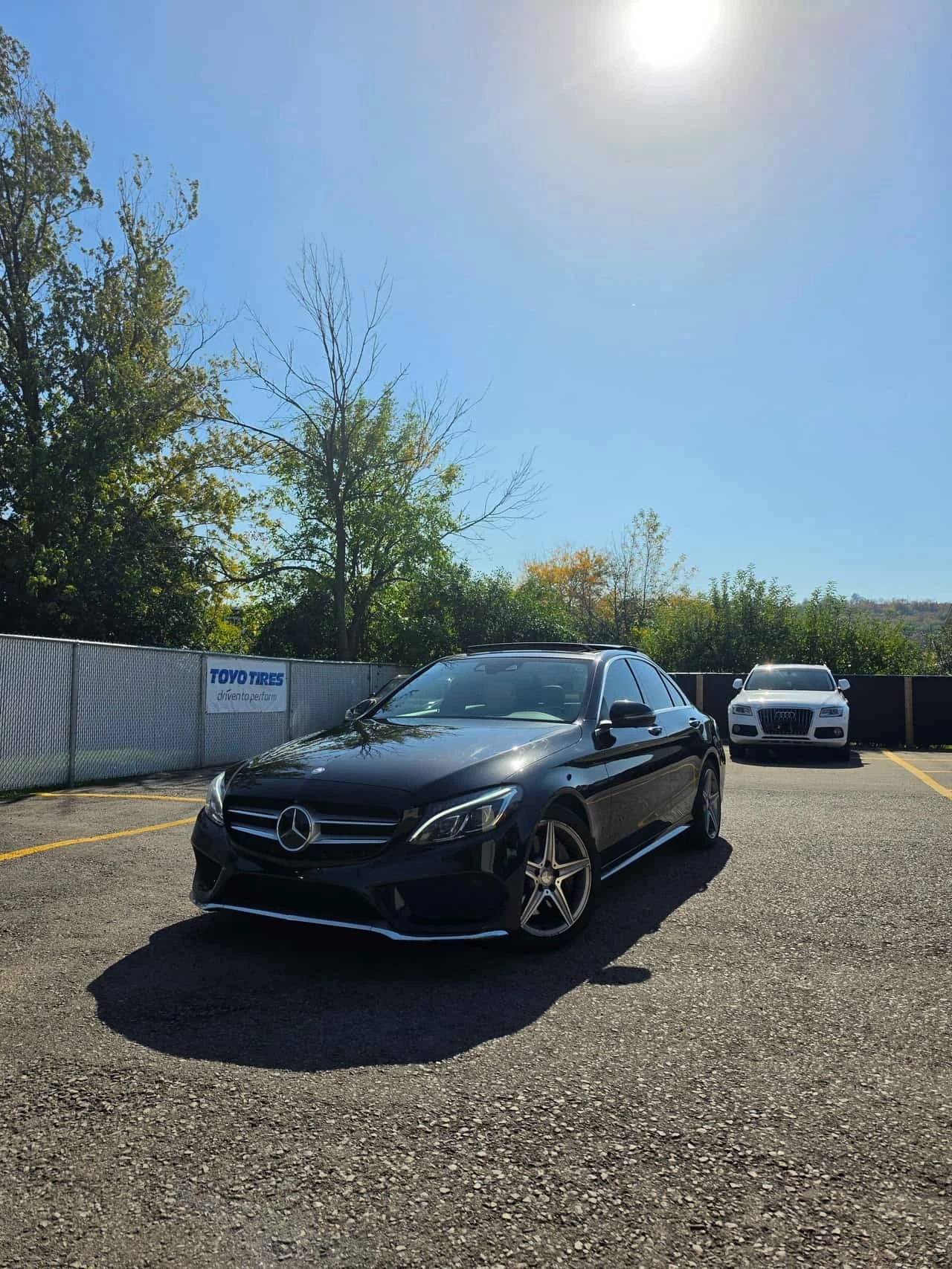 Mercedes-Benz C 300 * CARFAX * ОПЦИЯ ЗА ФИНАНСИРАНЕ