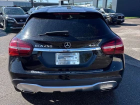 Mercedes-Benz GLA 250 4MATIC/ПАНОРАМА/ПОДГРЕВИ/АВТОФИНАНСИРАНЕ, снимка 5