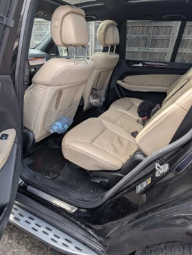Mercedes-Benz GL 550 * 4MATIC   Fully Loaded* АВТОКРЕДИТ* , снимка 9