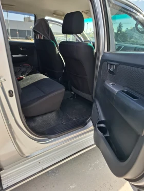 Toyota Hilux | Mobile.bg    9