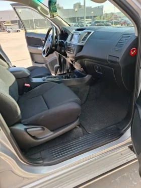 Toyota Hilux | Mobile.bg    7