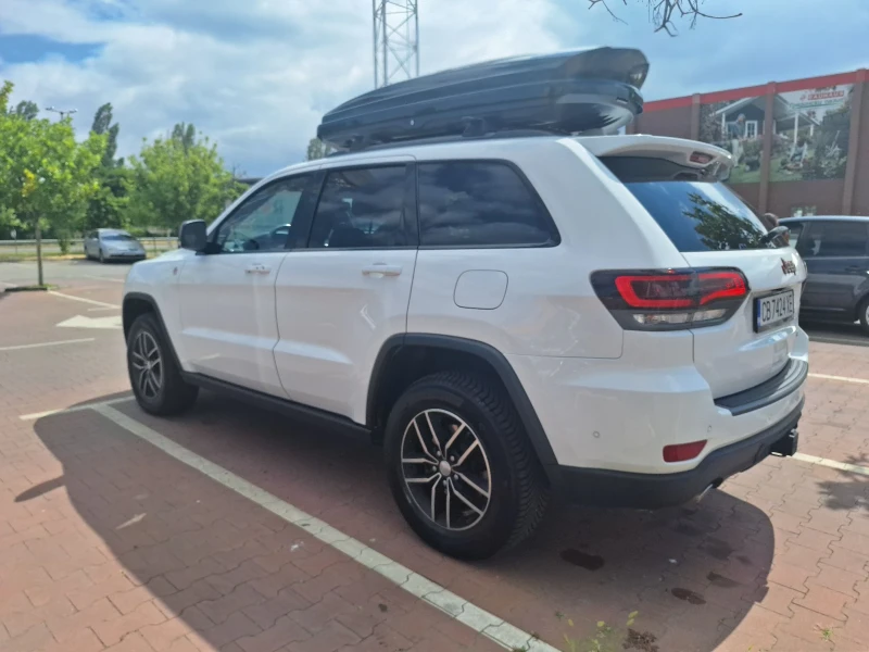 Jeep Grand cherokee Trailhawk 5.7 facelift LPG , снимка 8 - Автомобили и джипове - 52357711