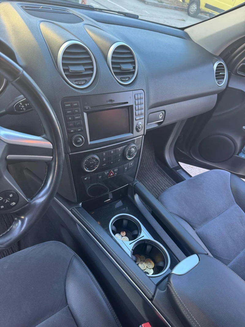 Mercedes-Benz ML 350, снимка 9 - Автомобили и джипове - 53154372
