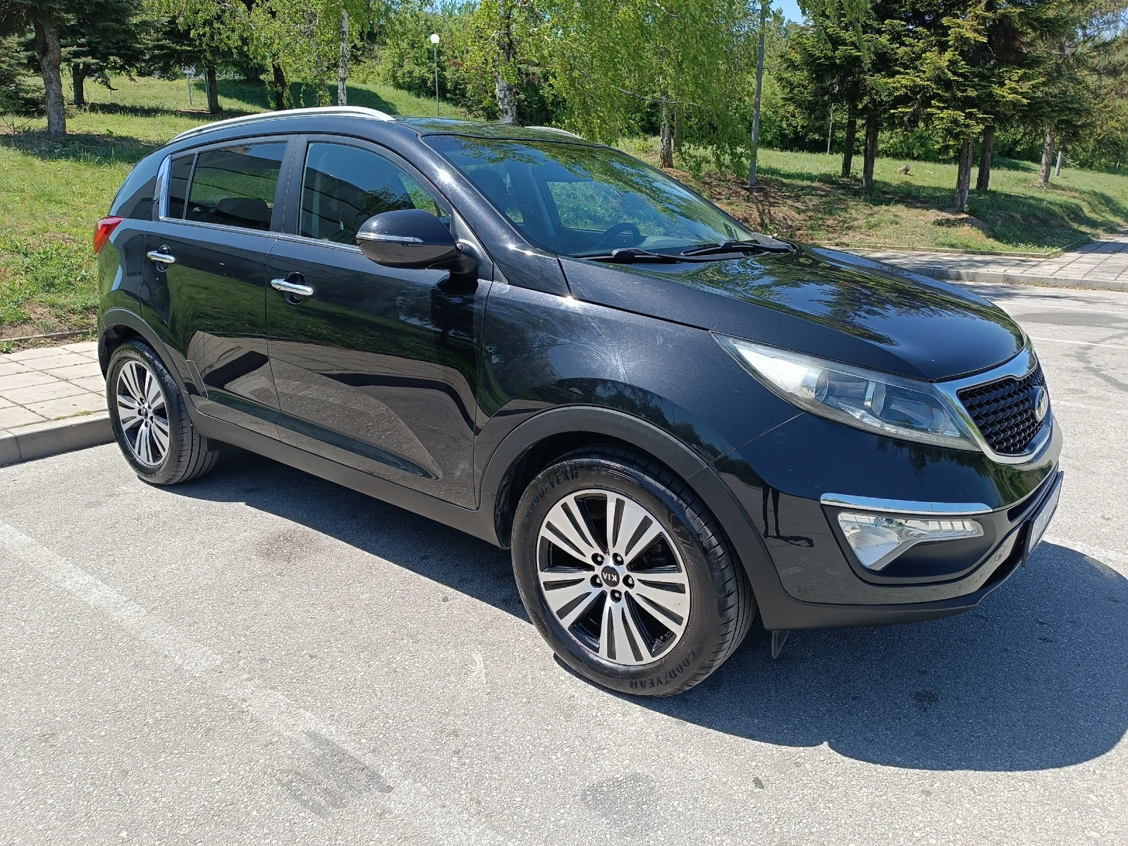 Kia Sportage 1.7 CRDI, снимка 1