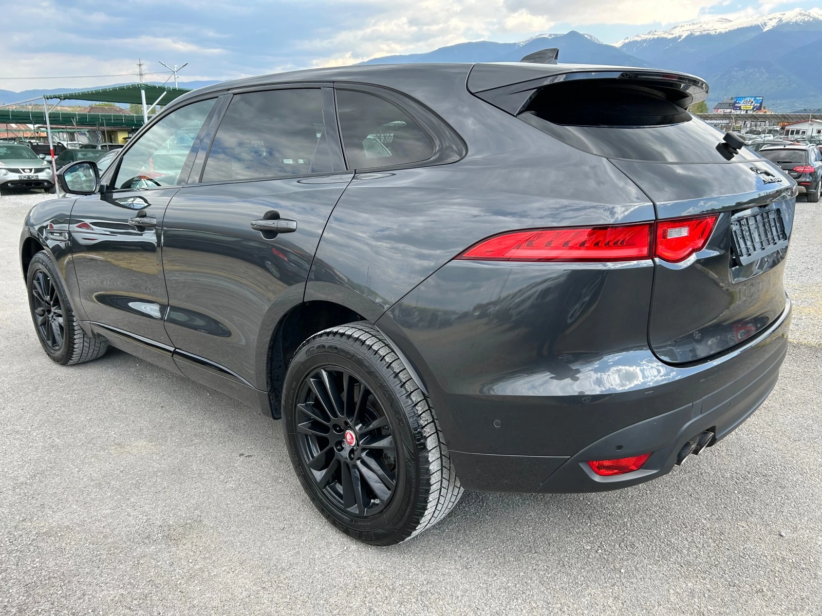 Jaguar F-PACE R-sport 4х4 - изображение 5