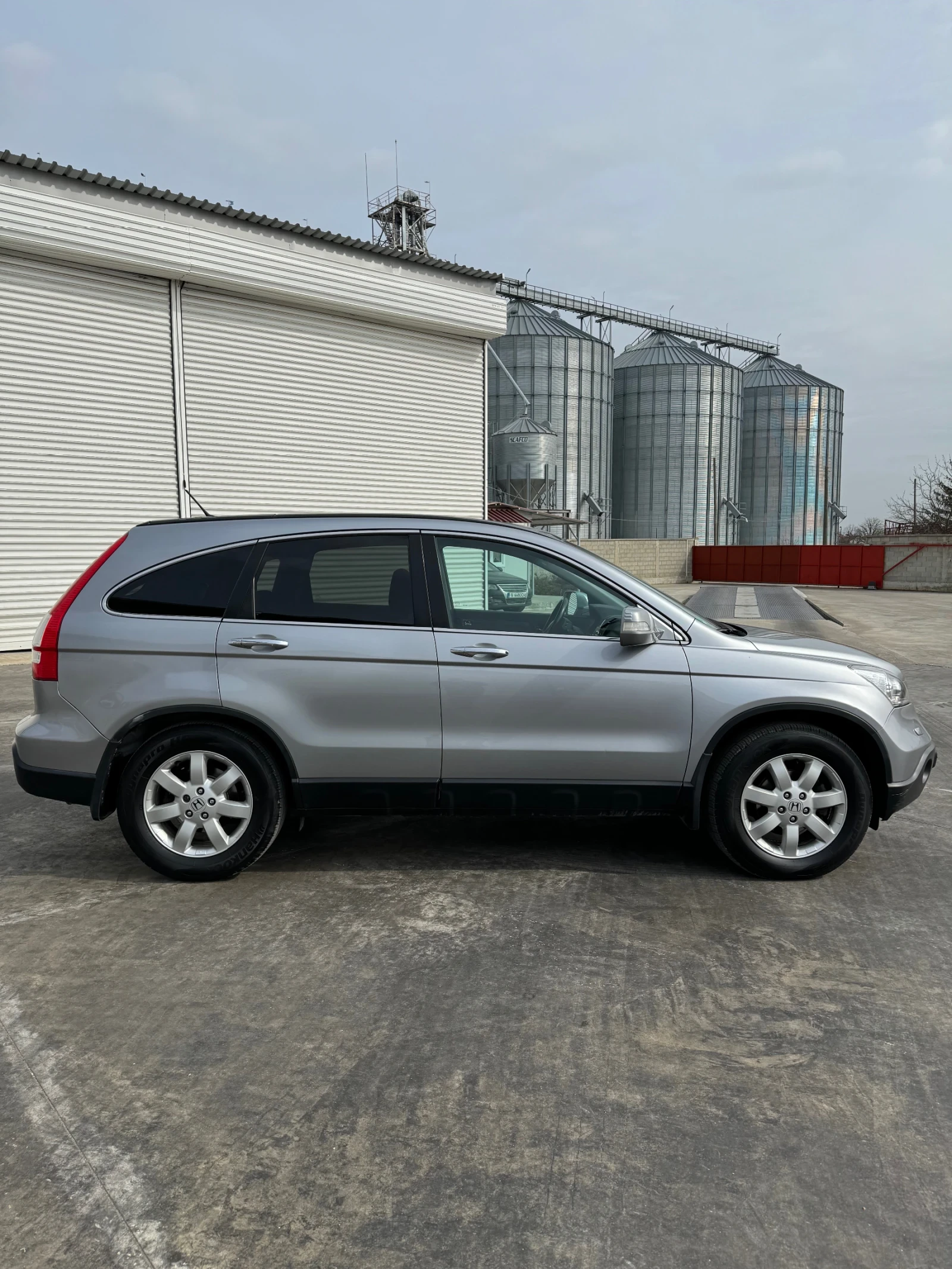 Honda Cr-v 2.2 i-CTDI - изображение 5