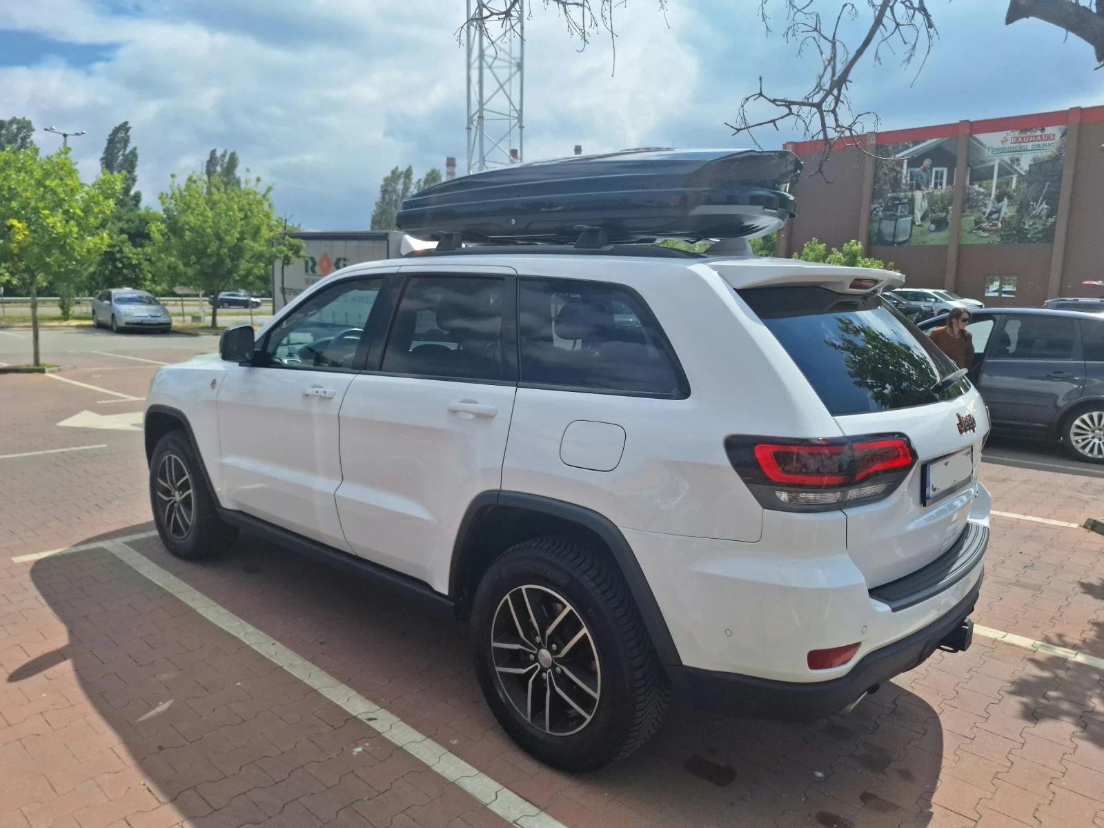 Jeep Grand cherokee Trailhawk 5.7 facelift LPG  - изображение 7