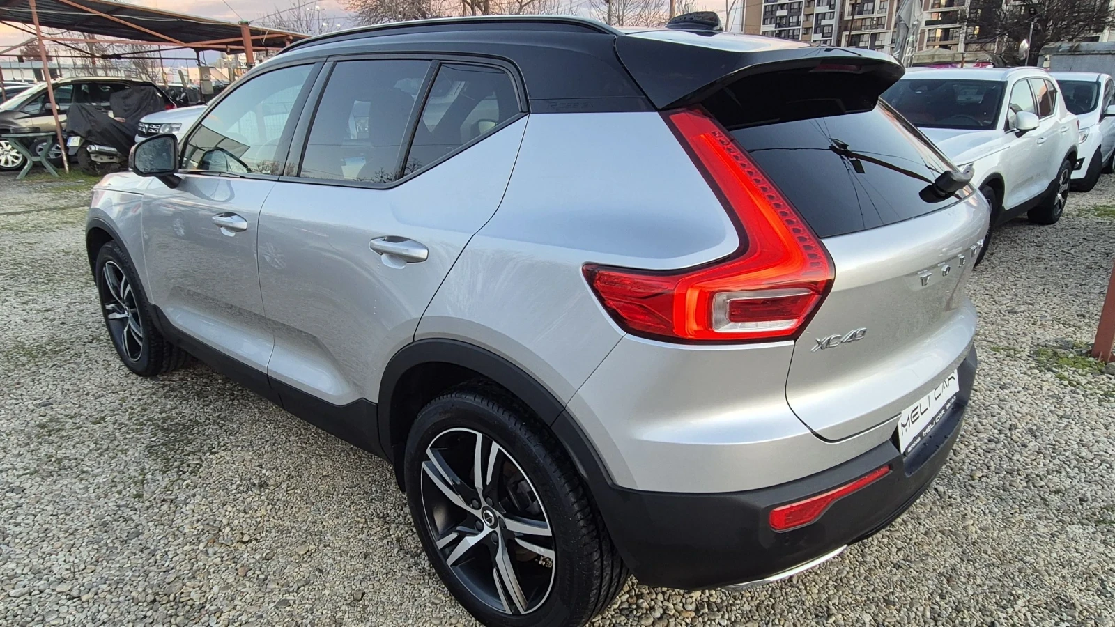 Volvo XC40 2.0 D4 R-DESING FULL ������ ��.������ �����  | Mobile.bg � ����������� 6