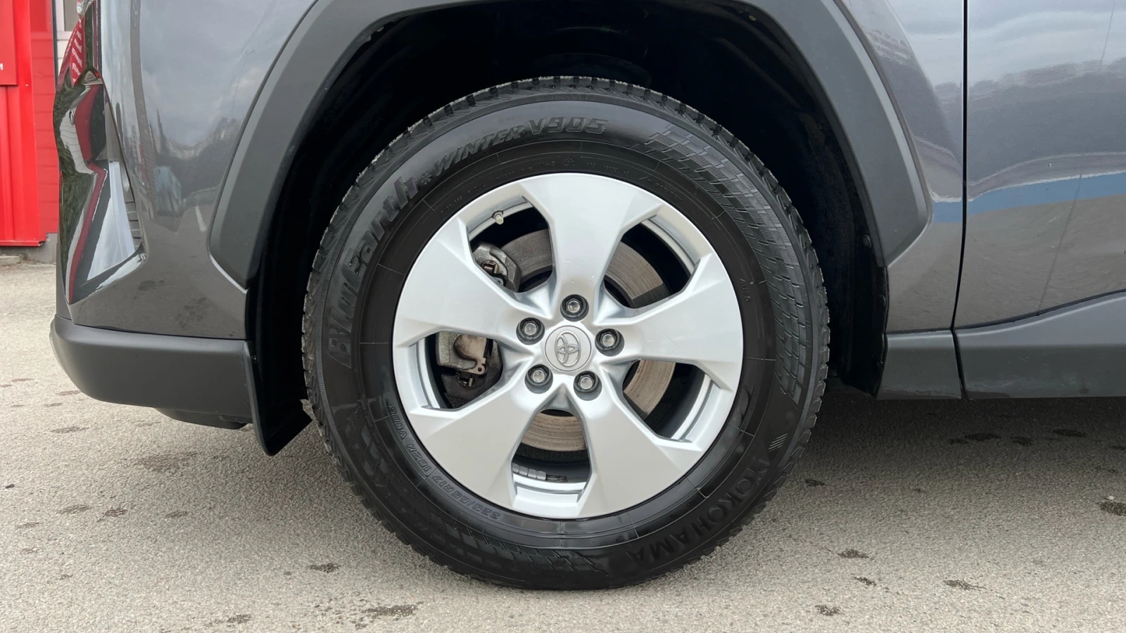 Toyota Rav4 2.5H Executive AWD, снимка 17 - Автомобили и джипове - 53908604