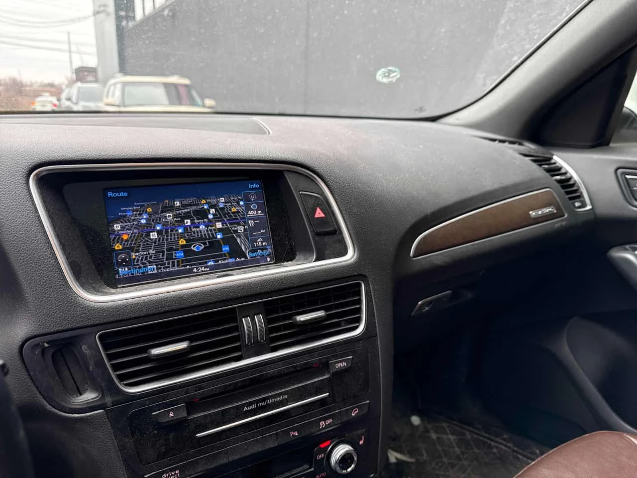 Audi Q5  2.0T Technik /CAMERA/МЪРТВА ТОЧКА , снимка 9 - Автомобили и джипове - 53983132