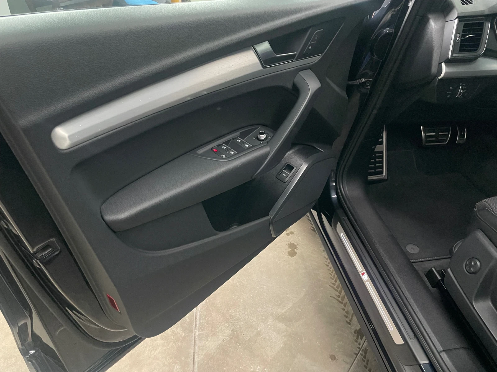 Audi Q5 40TDI/S-line/190kc/7ск/Distronic/Digital/163500km, снимка 3 - Автомобили и джипове - 54055946