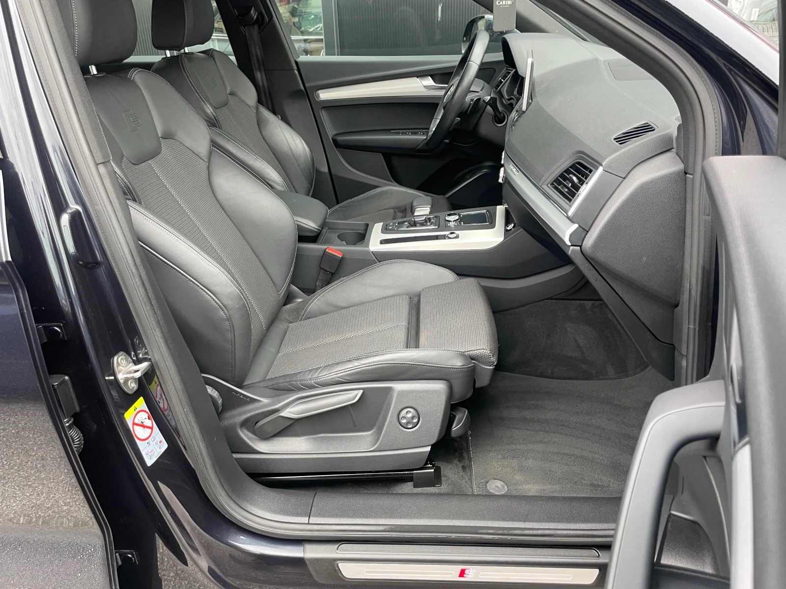 Audi Q5 40TDI/S-line/190kc/7ск/Distronic/Digital/163500km, снимка 6 - Автомобили и джипове - 54055946