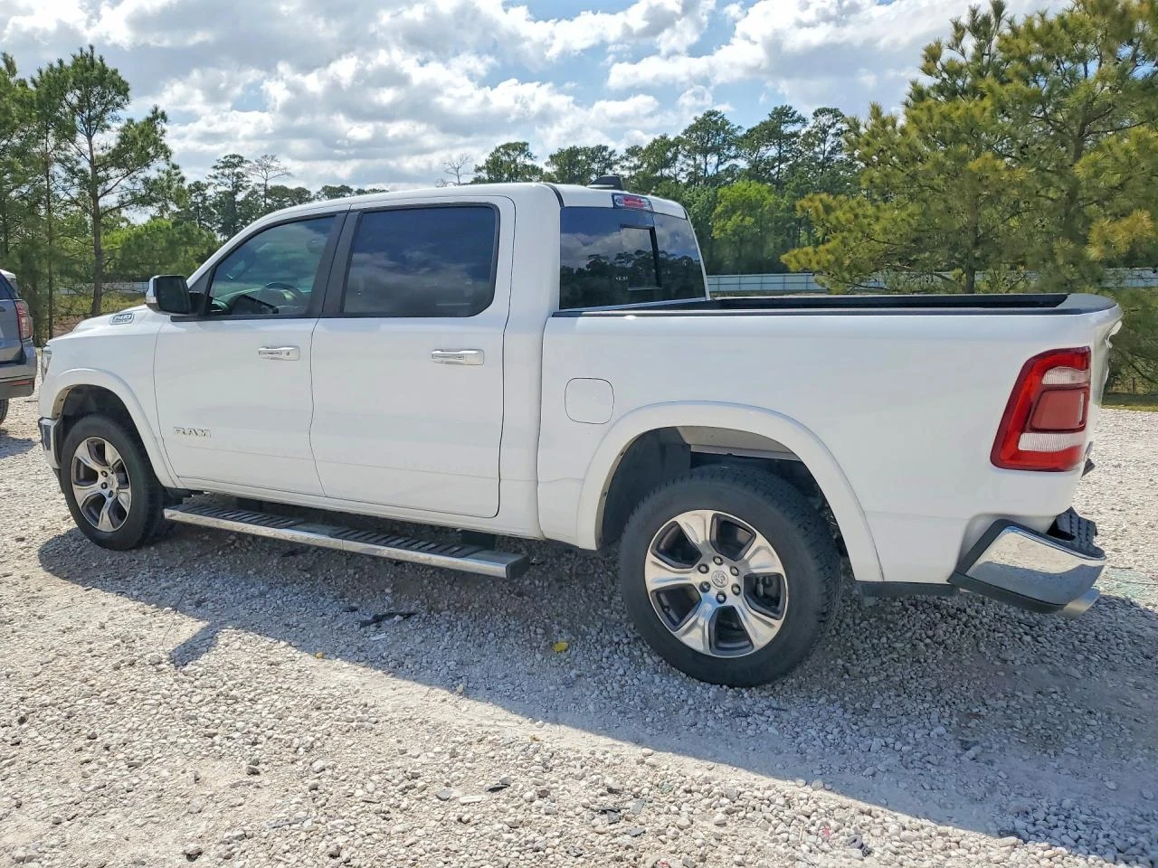 Dodge RAM 1500 Laramie 4x4 Crew Cab 5'7" Box | Mobile.bg � ����������� 2