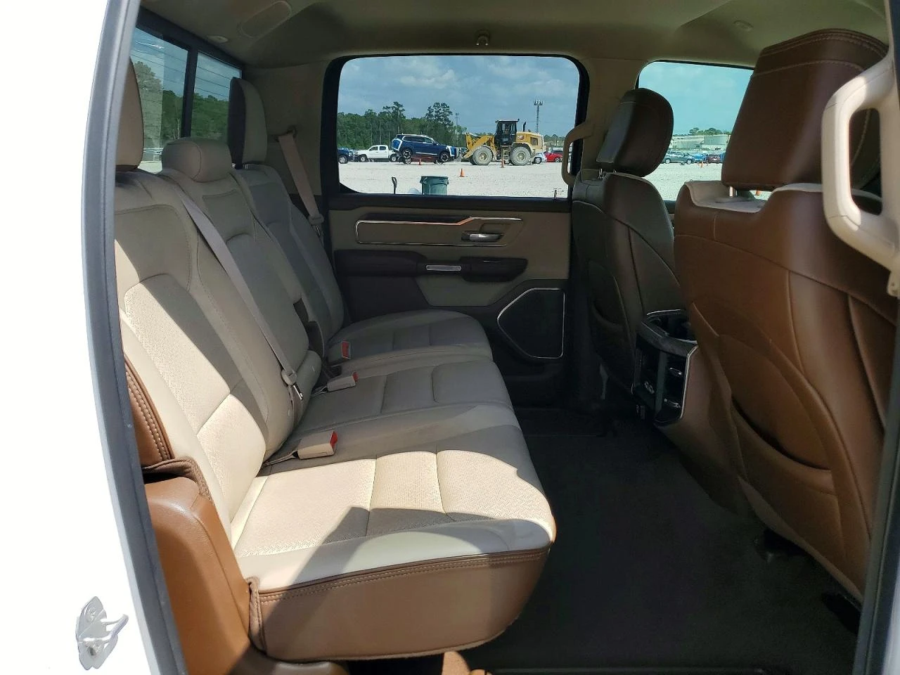 Dodge RAM 1500 Laramie 4x4 Crew Cab 5'7" Box | Mobile.bg � ����������� 10