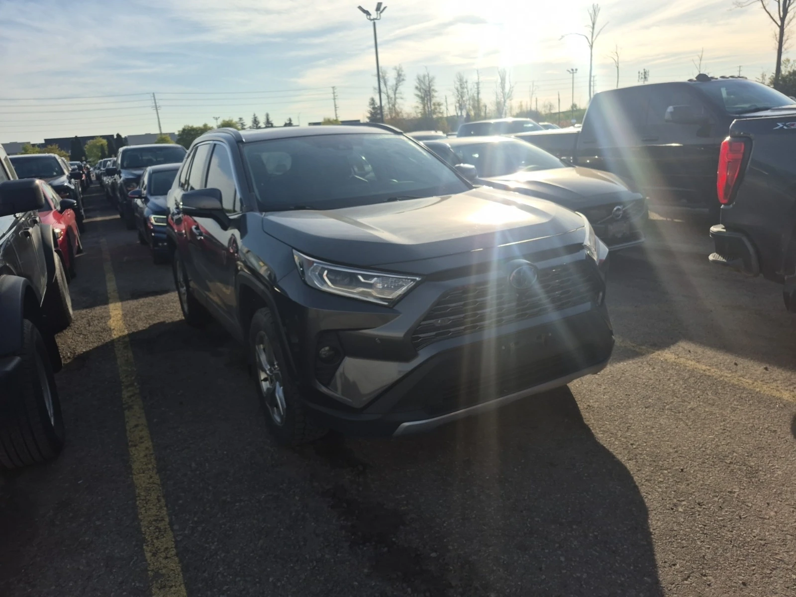 Toyota Rav4 HYBRID LIMITED * 360CAM * BLIND SPOT * ОБДУХВАНЕ *, снимка 2 - Автомобили и джипове - 54585523