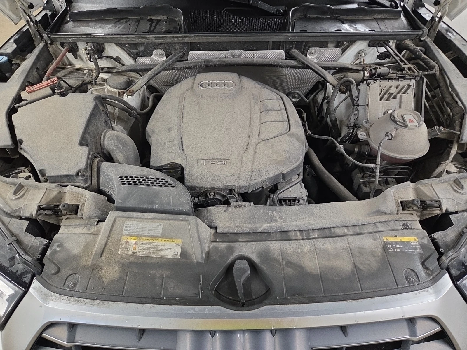 Audi Q5 KOMFORT, снимка 10 - Автомобили и джипове - 54721240