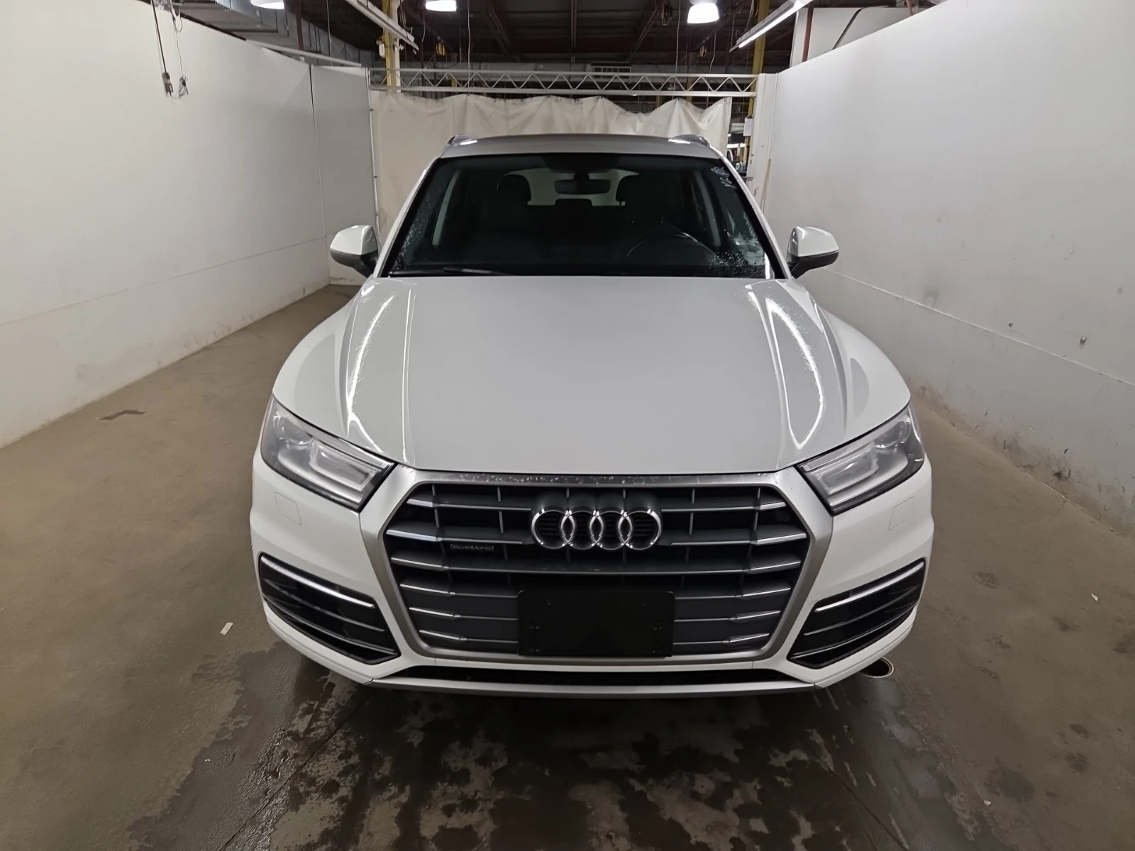 Audi Q5 KOMFORT, снимка 3 - Автомобили и джипове - 54721240