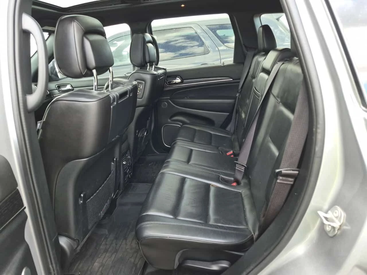 Jeep Grand cherokee HIGH ALTITUDE/CARFAX /ФИНАНСИРАНЕ, снимка 11 - Автомобили и джипове - 54884616