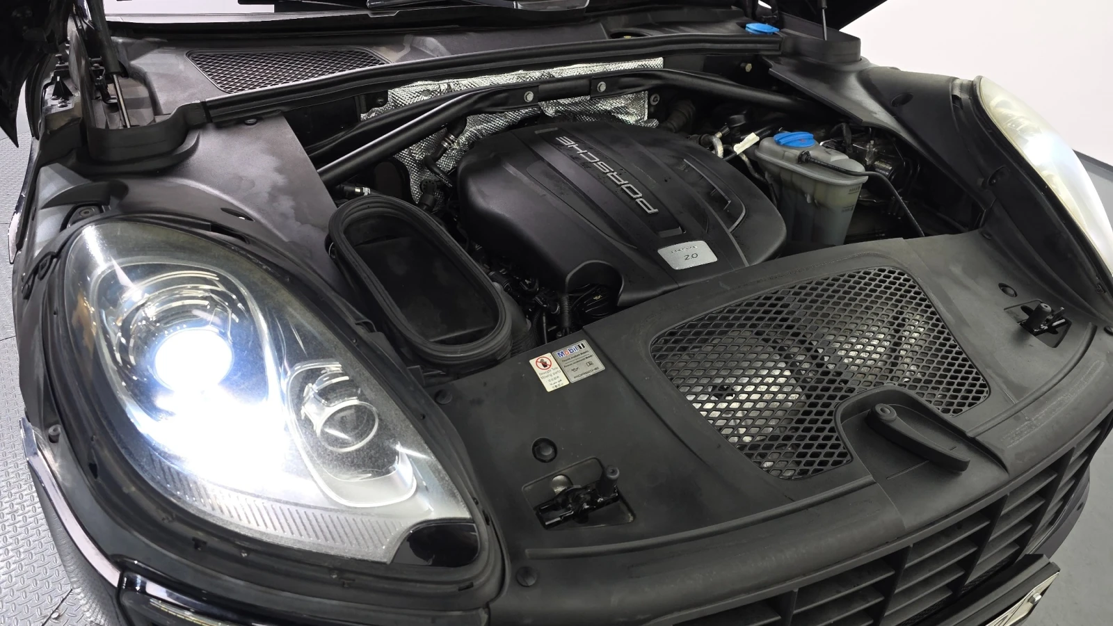 Porsche Macan * 2015* 2.0L* , снимка 5 - Автомобили и джипове - 55003074