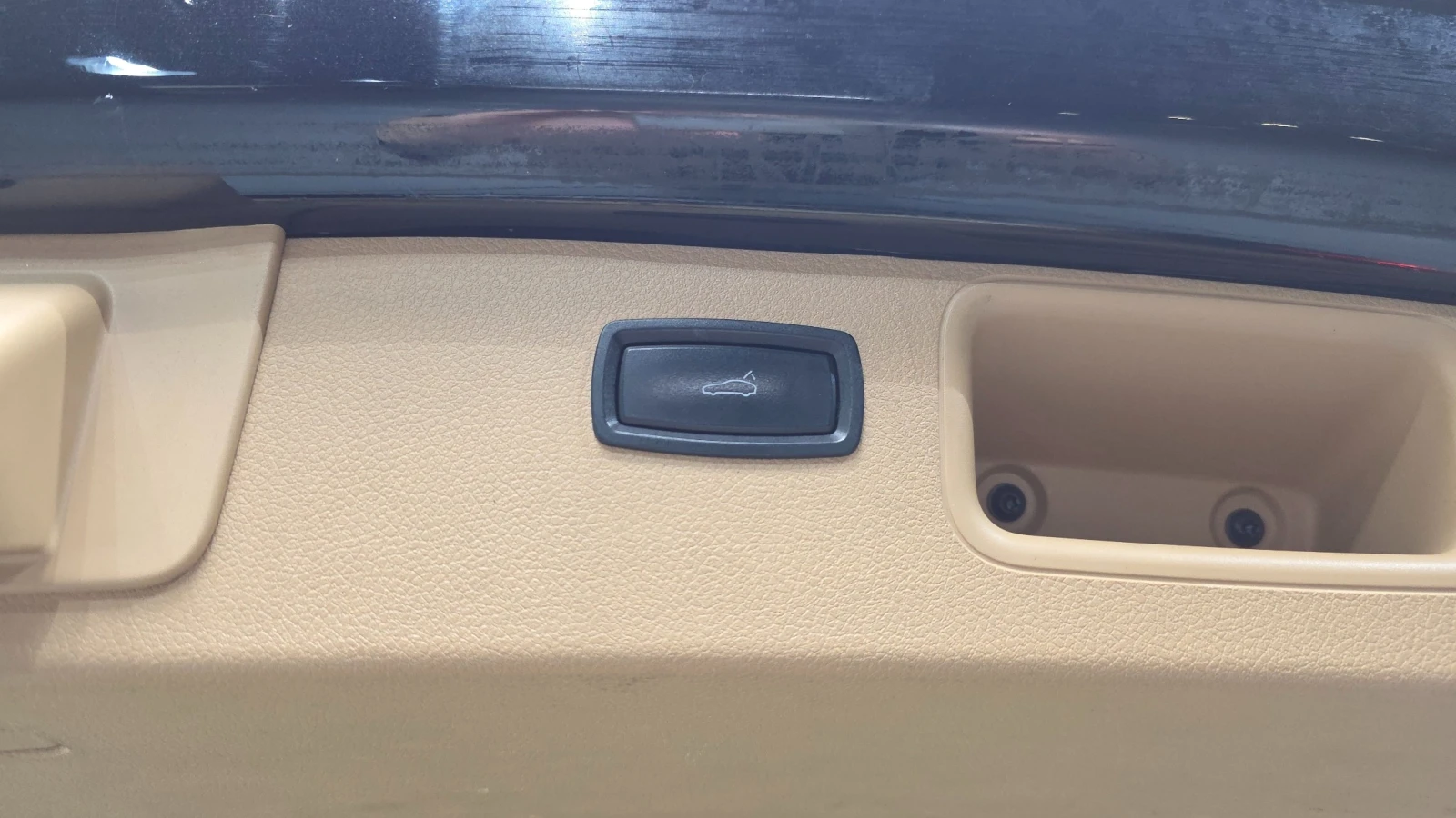 Porsche Macan * 2015* 2.0L* , снимка 16 - Автомобили и джипове - 55003074