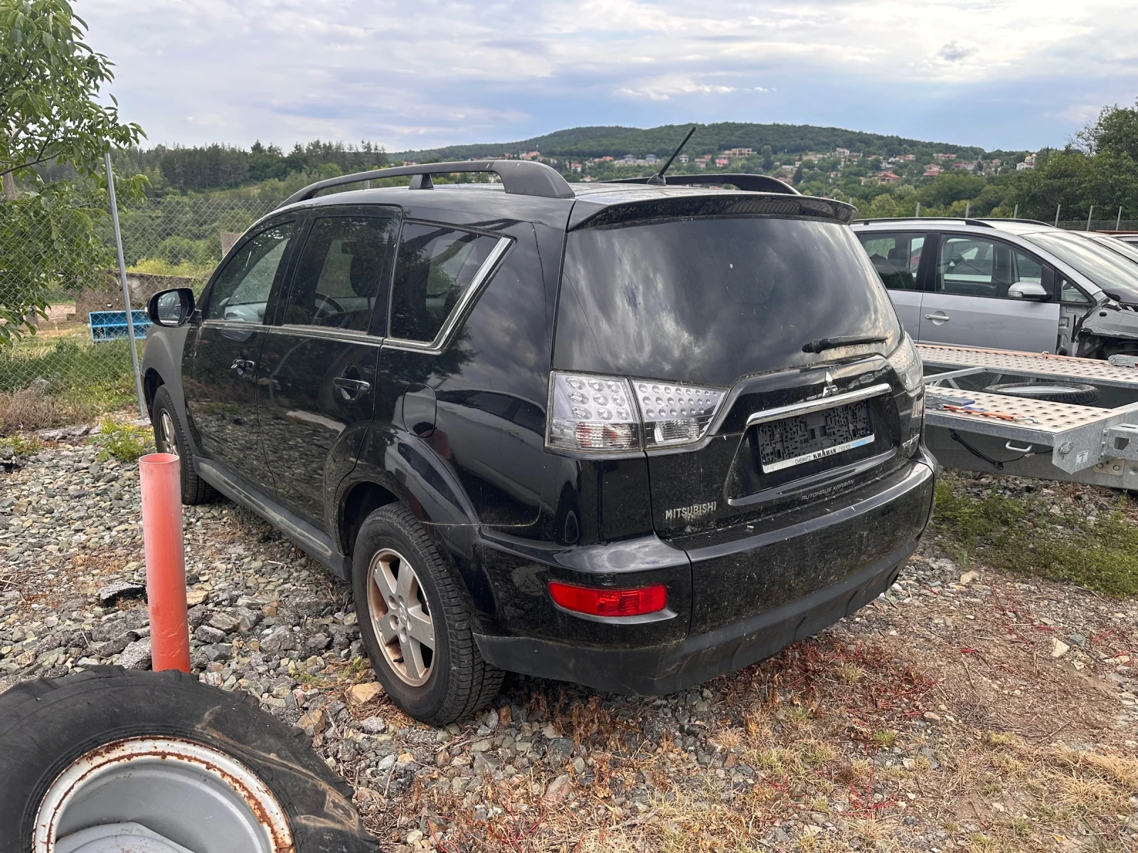 Mitsubishi Outlander 2.2 177, снимка 4 - Автомобили и джипове - 55016059