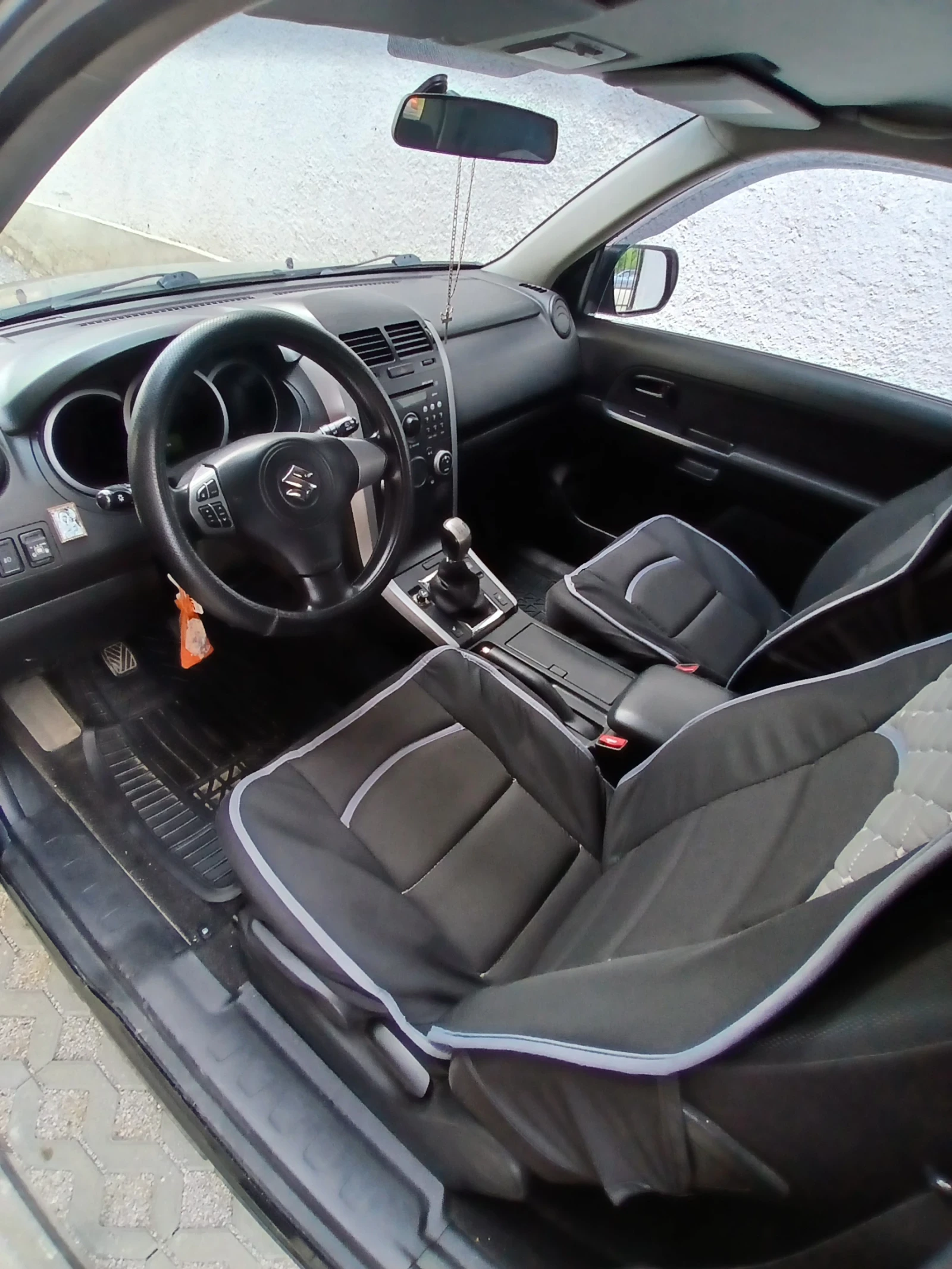 Suzuki Grand vitara, снимка 10 - Автомобили и джипове - 55161722