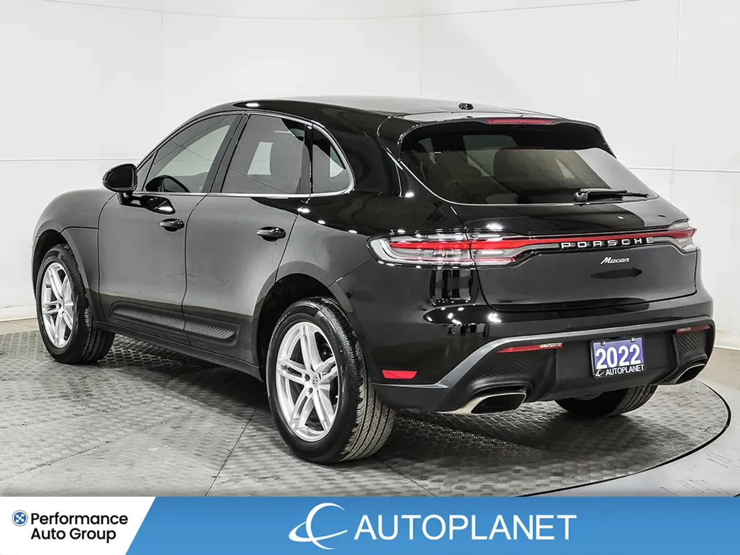 Porsche Macan BOSE* ПОДГРЕВ* КАМЕРА* LANE* ASSIST* , снимка 4 - Автомобили и джипове - 55284636