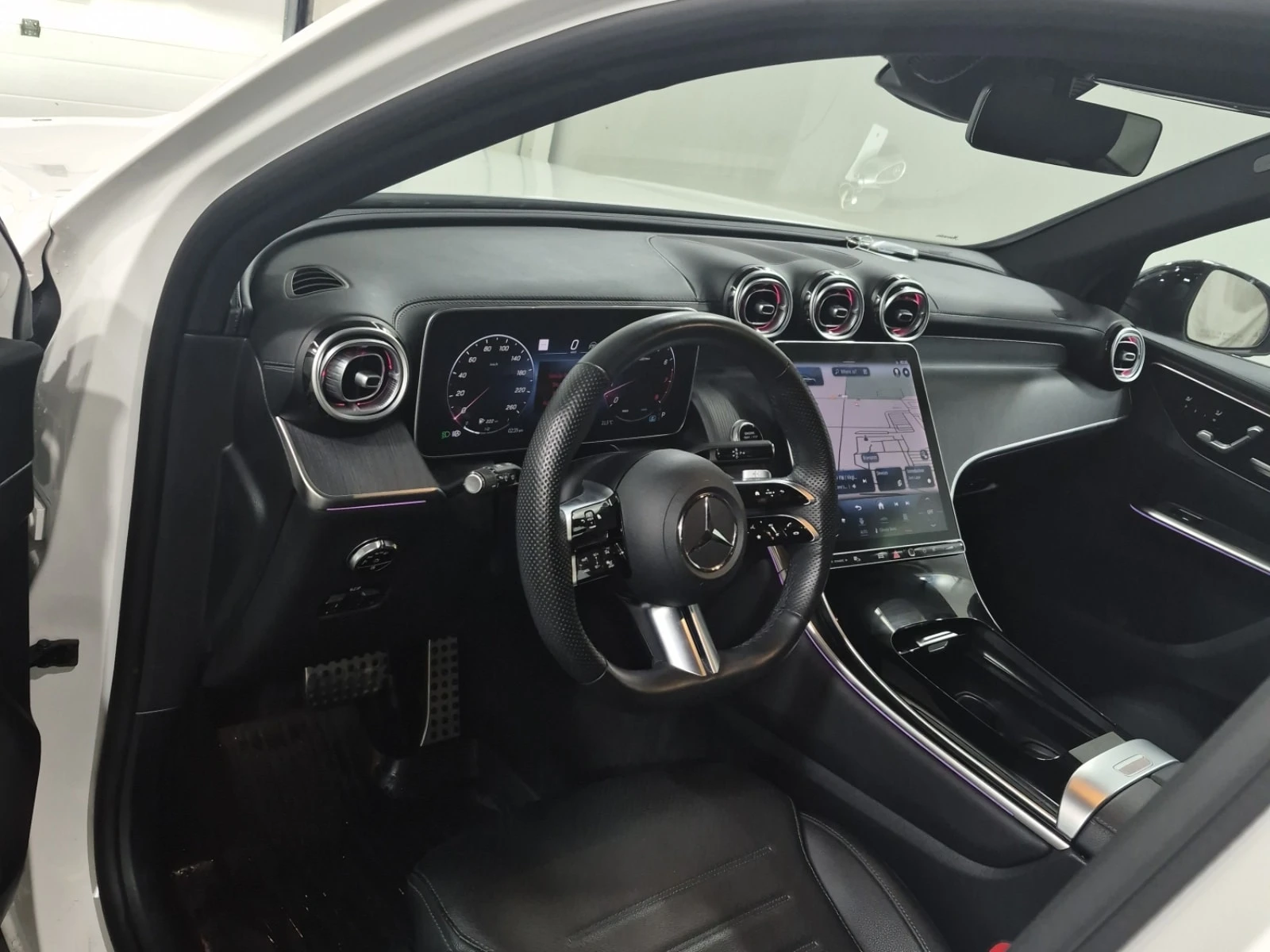 Mercedes-Benz GLC 300 AMG Line * CARFAX * От Mercedes * , снимка 6 - Автомобили и джипове - 55821147