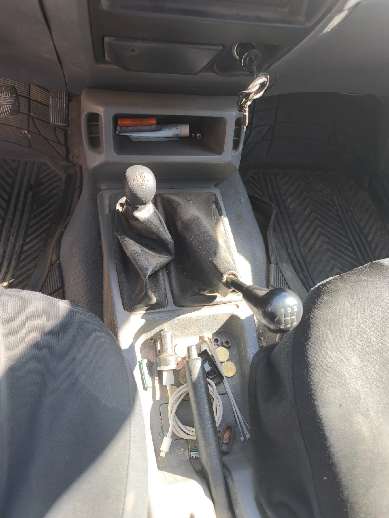 Nissan Terrano, снимка 4 - Автомобили и джипове - 55978283