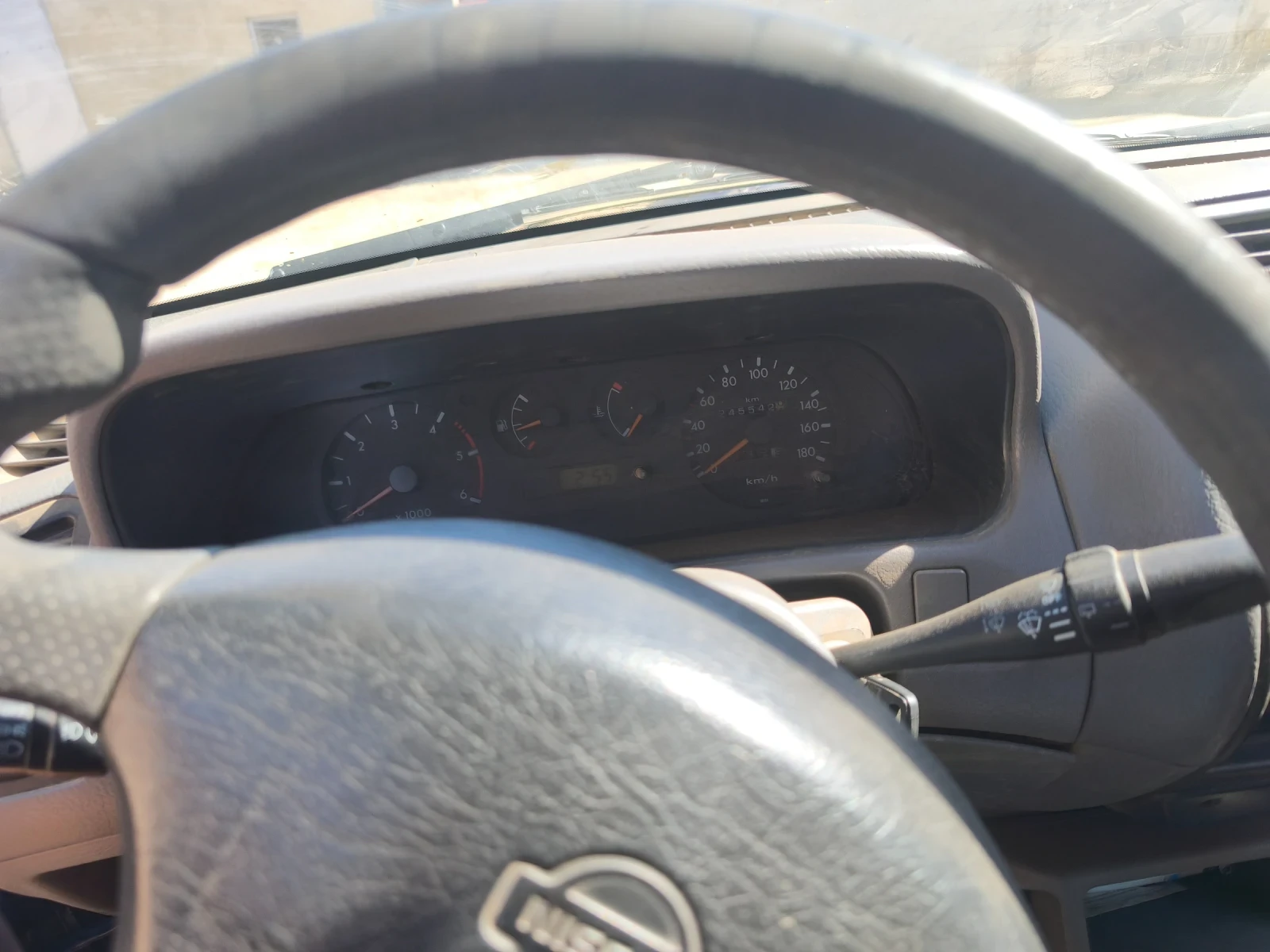 Nissan Terrano, снимка 3 - Автомобили и джипове - 55978283