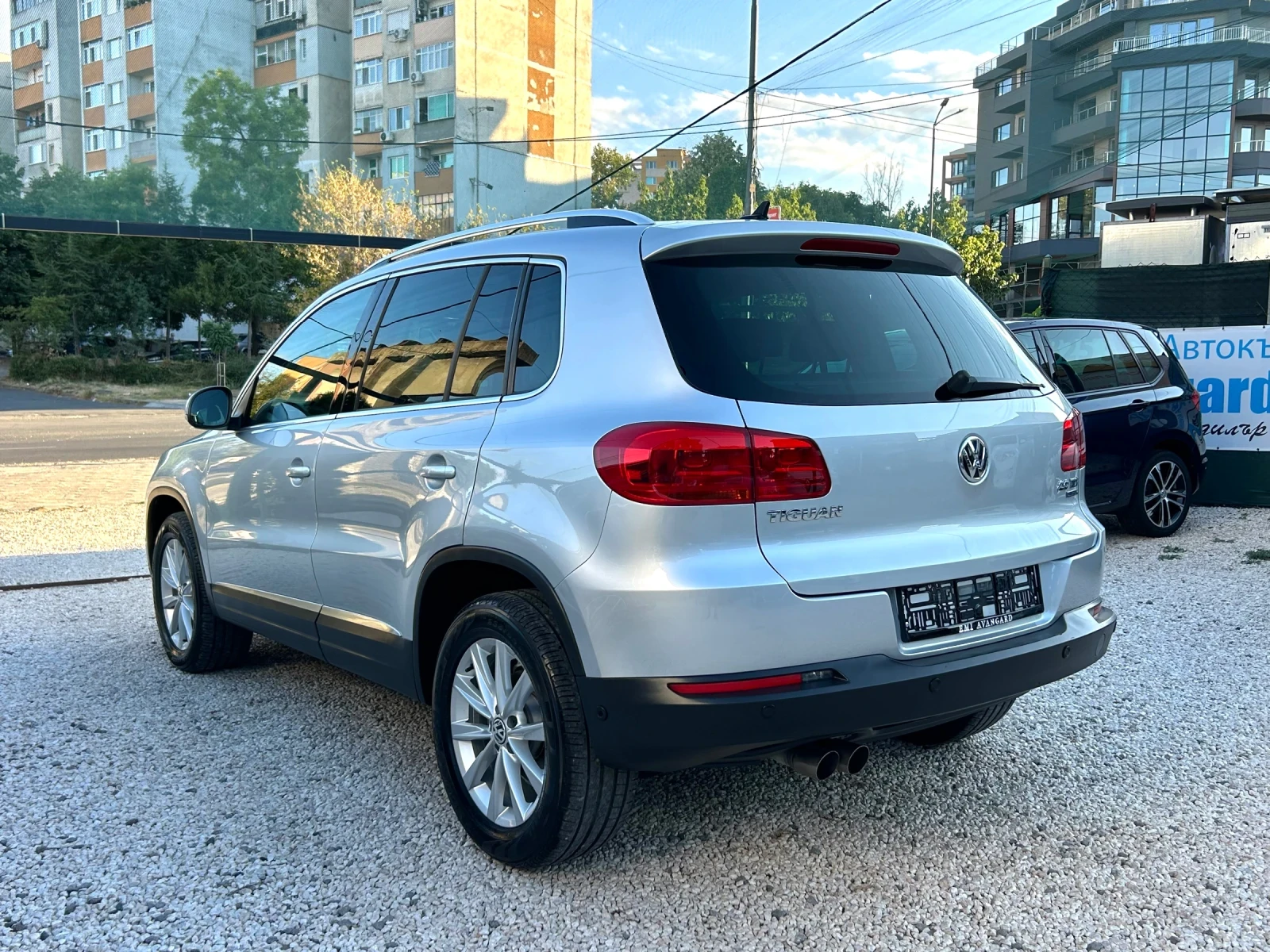 VW Tiguan 2.0 TDI DSG 4MOTION  | Mobile.bg � ����������� 4