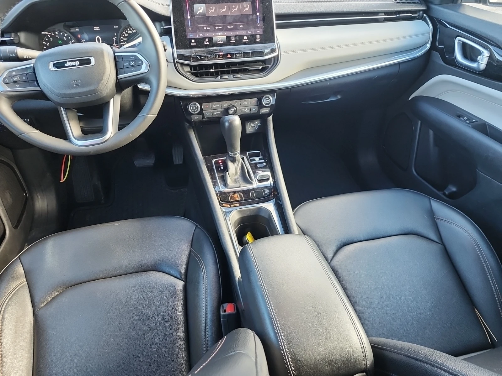 Jeep Compass 4x4 Limited, ���������� | Mobile.bg � ����������� 10
