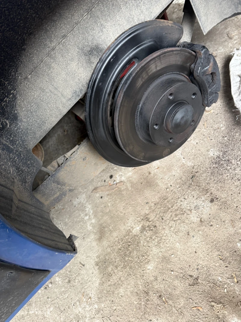 Renault Trafic 2000куб см 115кс, снимка 2 - Бусове и автобуси - 52581318