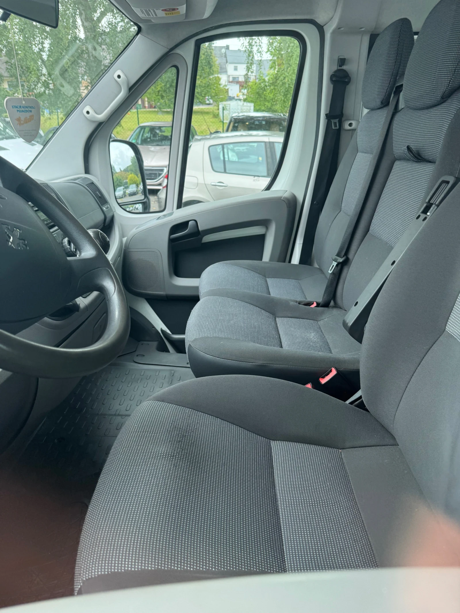Peugeot Boxer 2.2 - изображение 3