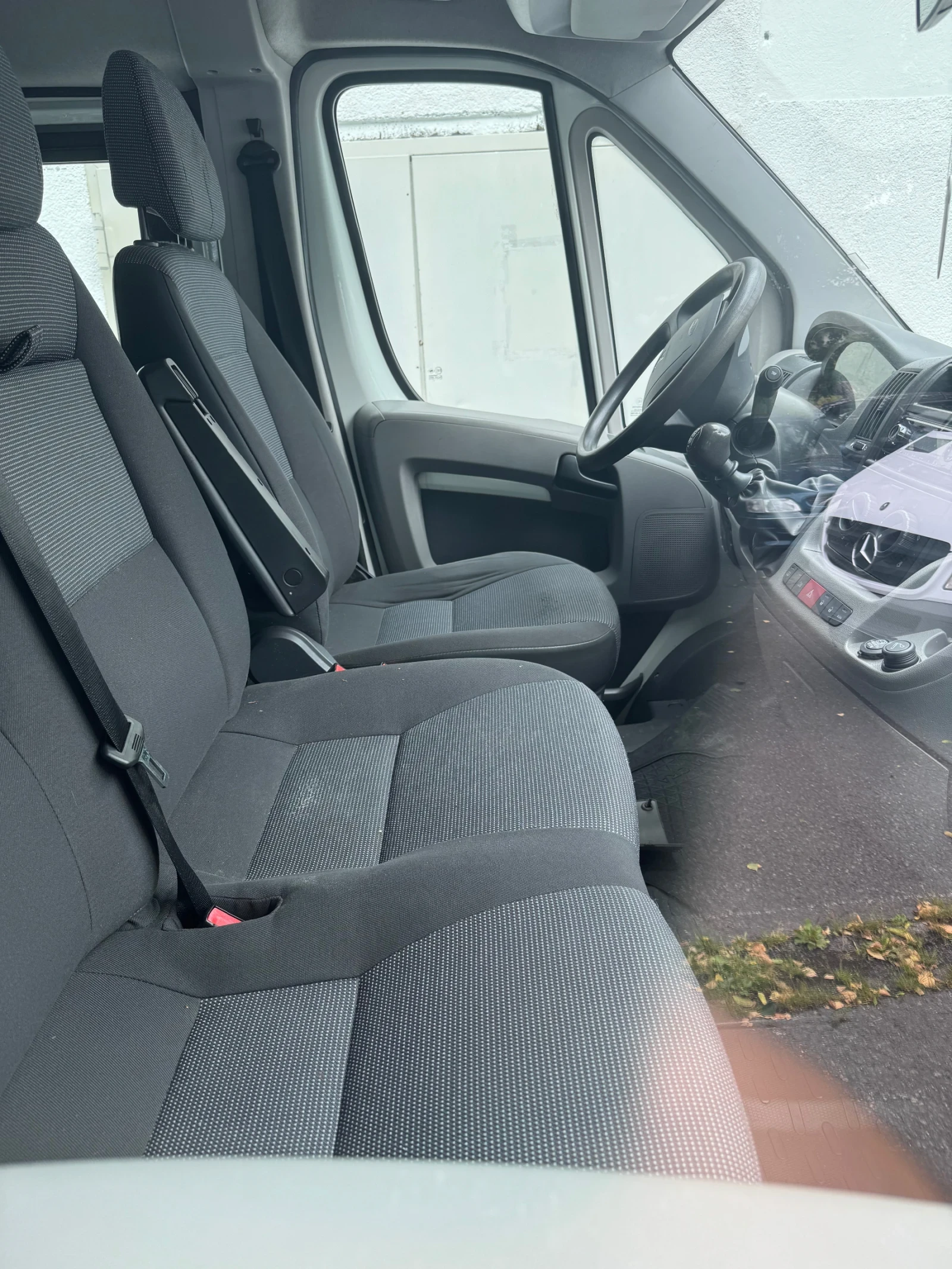 Peugeot Boxer 2.2 - изображение 8