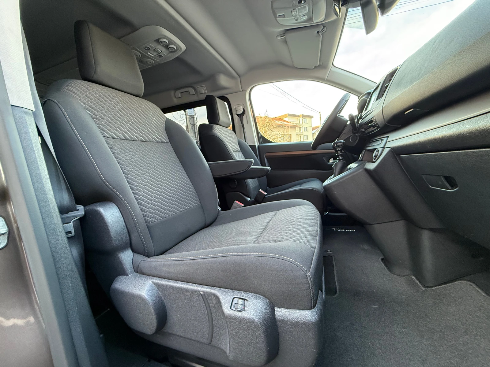 Peugeot Traveller VERSO-2.0HDI-8�-���������-TOP | Mobile.bg � ����������� 14