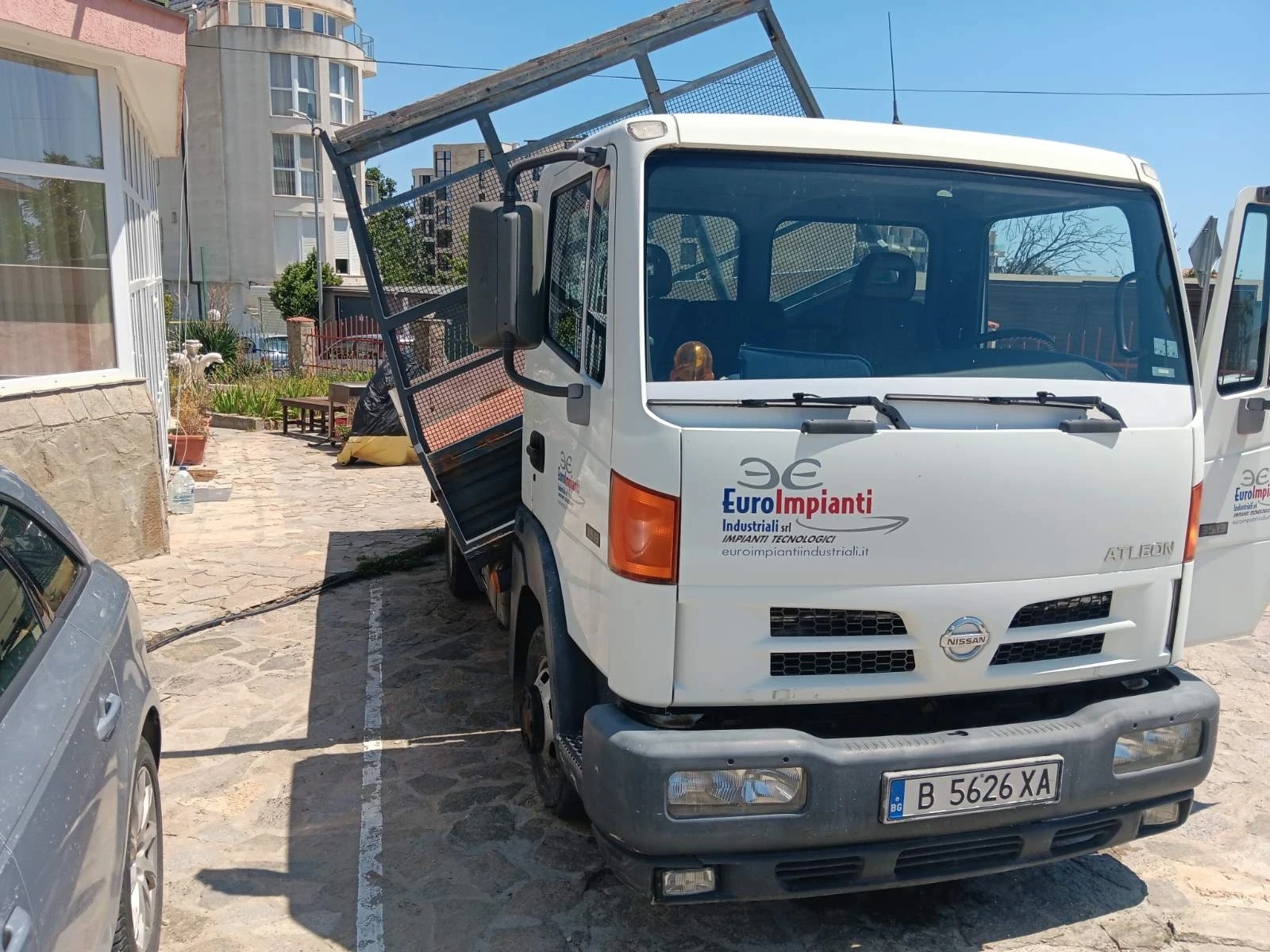 Nissan Atleon Atleon 35.13, снимка 13 - Камиони - 55235307