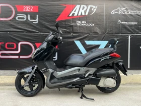     Yamaha X-max 250i