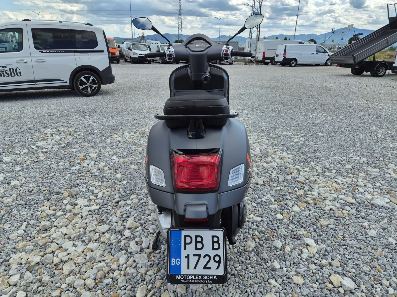 Vespa GTS 300 SuperSport HPE, снимка 4 - Мотоциклети и мототехника - 55415466
