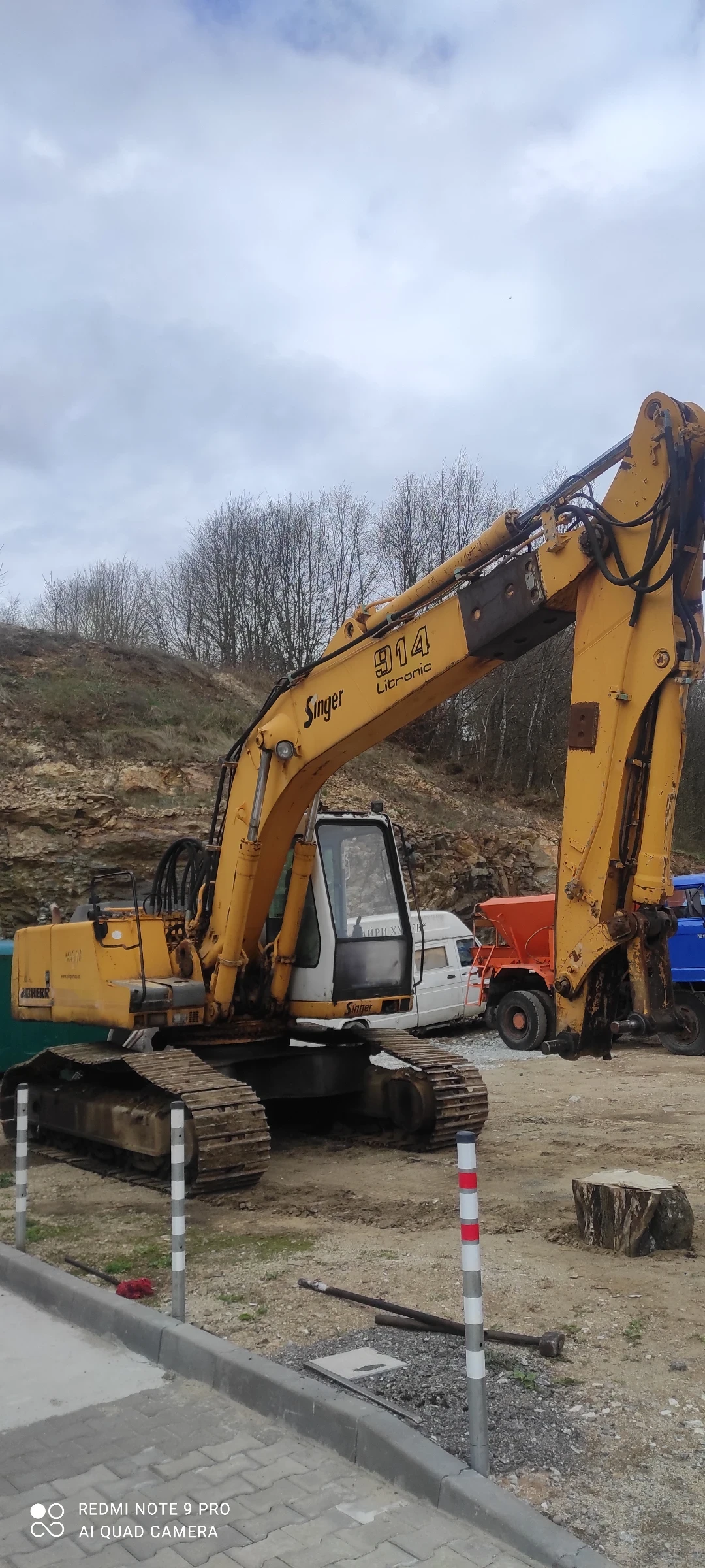 Багер Liebherr R914, снимка 1