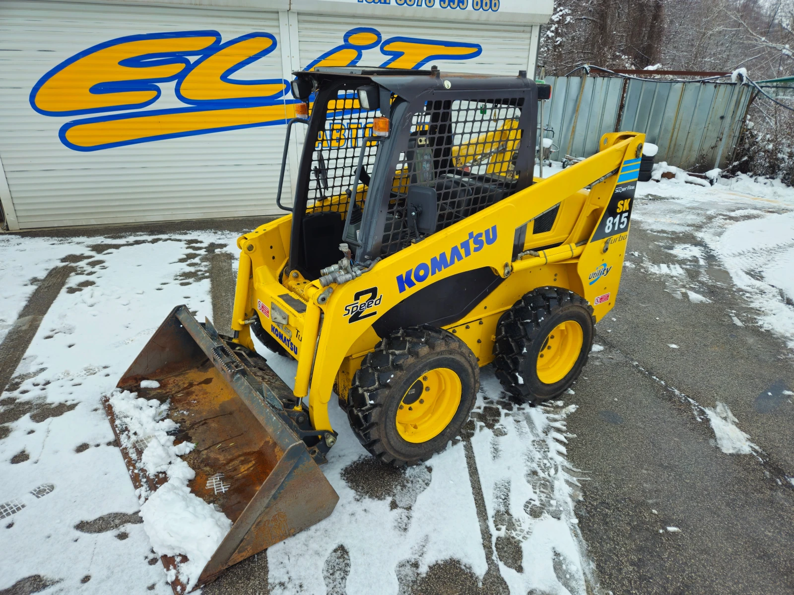 Мини челни товарачи Komatsu SK-815-16V-TURBO-HF-2 SPEED1600часа. - изображение 2