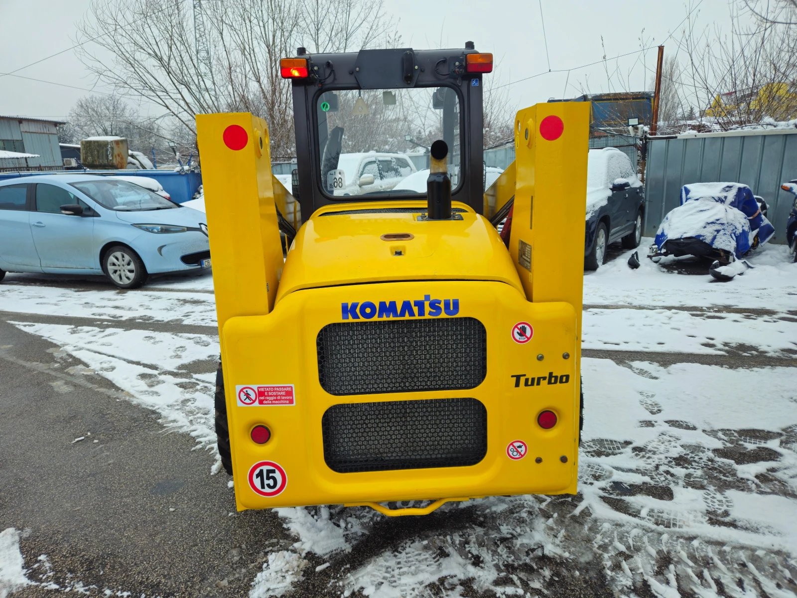 Мини челни товарачи Komatsu SK-815-16V-TURBO-HF-2 SPEED1600часа. - изображение 6