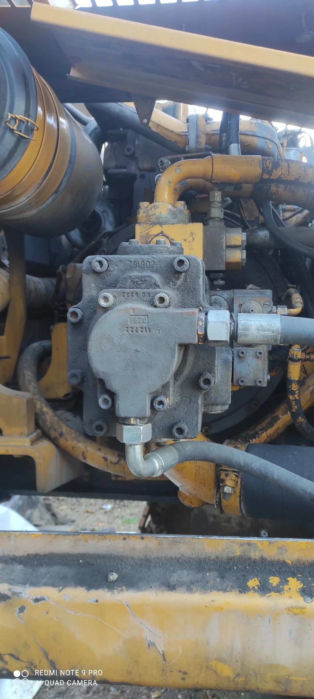 Багер Liebherr R914 - изображение 5