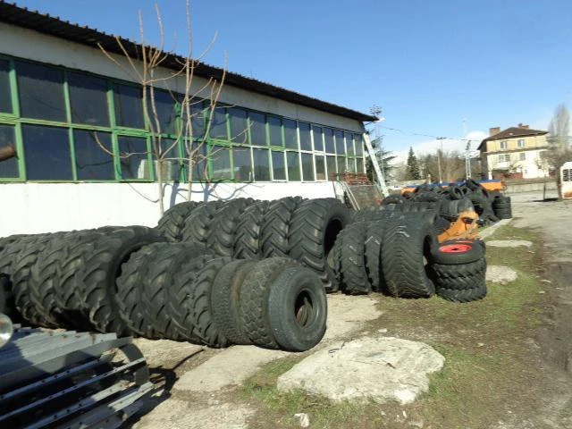 Гуми Летни 215/65R16, снимка 3 - Гуми и джанти - 10225401