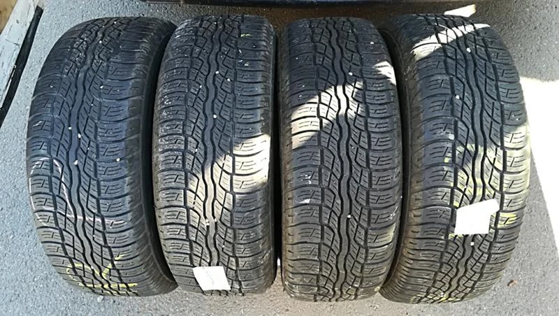 Гуми Летни 235/60R16, снимка 1 - Гуми и джанти - 25600369