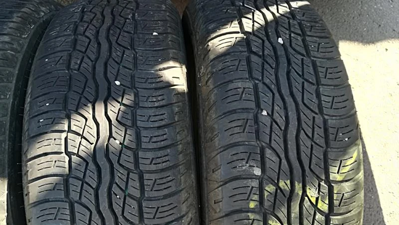 Гуми Летни 235/60R16, снимка 4 - Гуми и джанти - 25600369