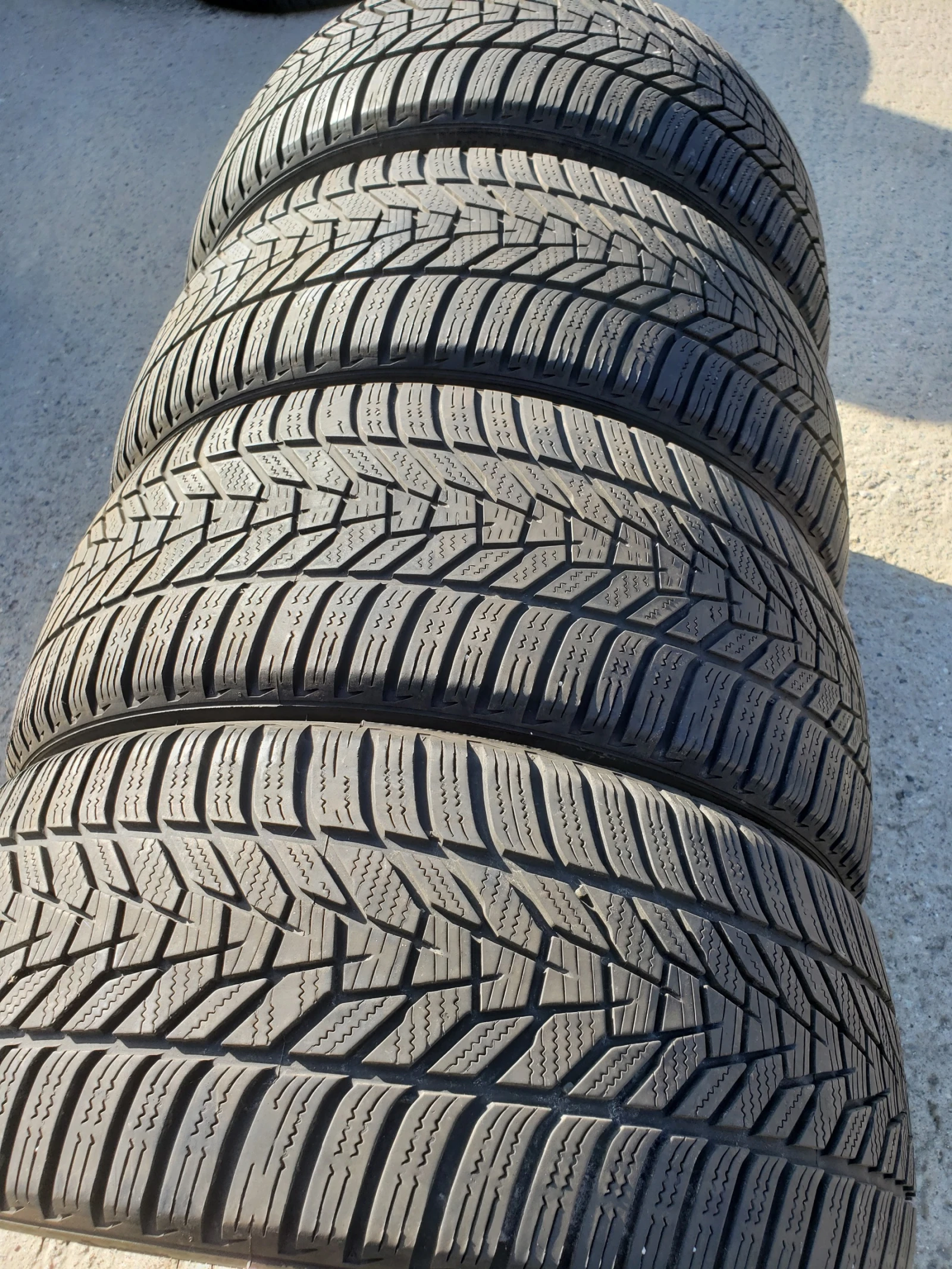 ���� 225/40R18 | Mobile.bg � ����������� 3